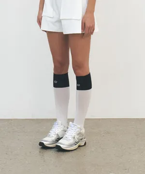 FORDI Color block Symbol Knee Socks - White/Black