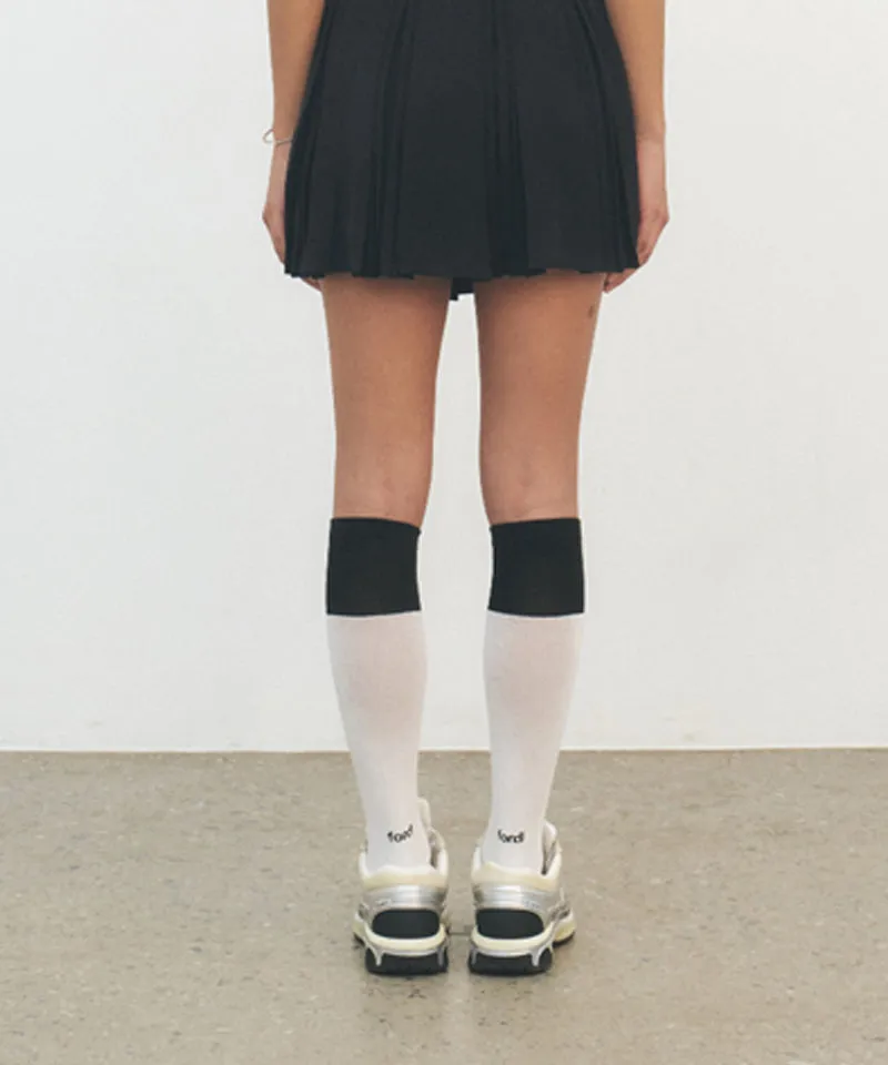 FORDI Color block Symbol Knee Socks - White/Black