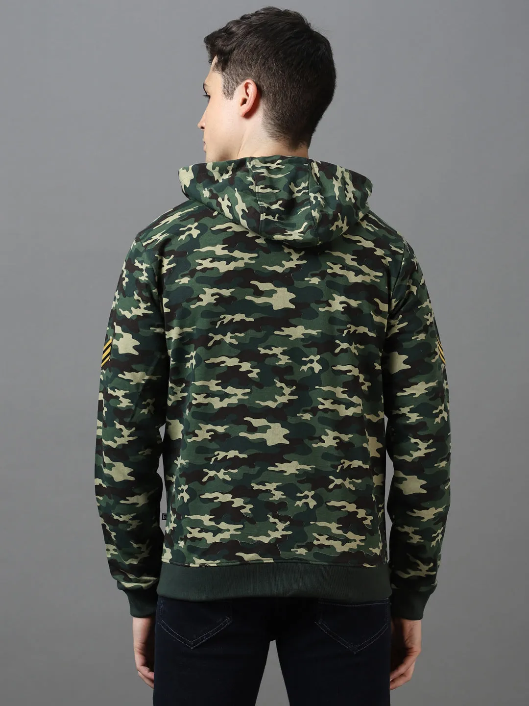 Men's Green Cotton Camouflage Printed Hooded Neck Sweatshirt