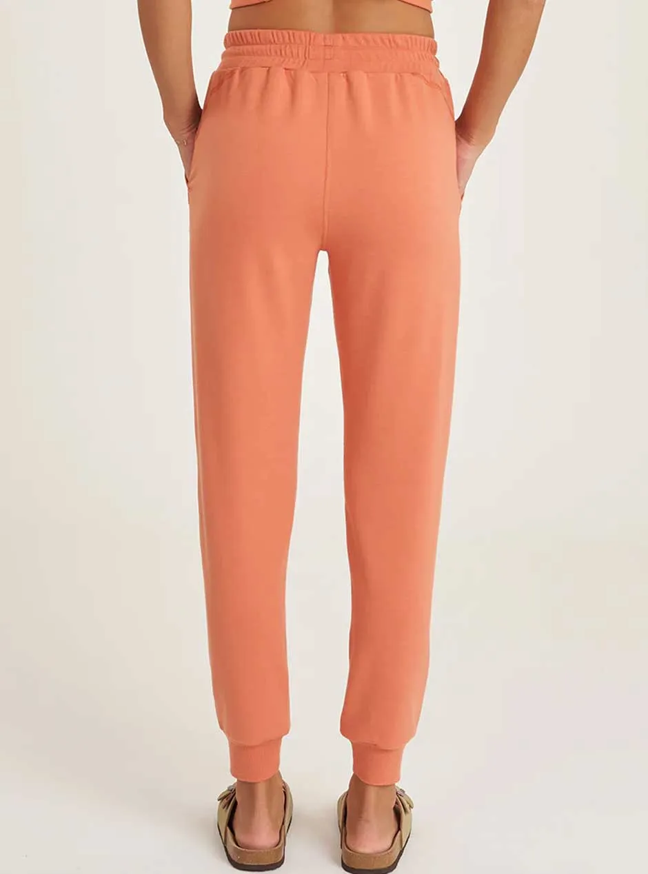 Thrive Société Women's Comforted Bungee Waist Jogger Pants - Ochre Orange